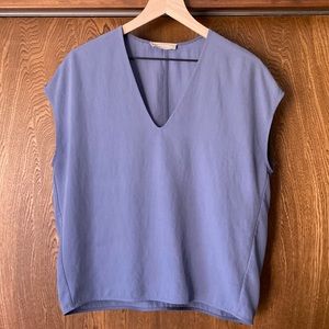 Relaxed Fit V-Neck Blouse by Everlane 💙